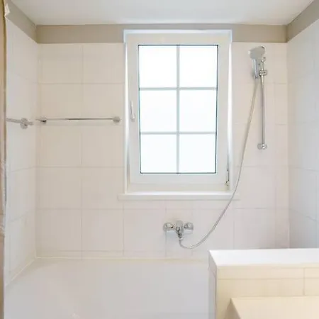 Apartman Modernes In Potsdam-golm - 2 Zimmer - Balkon - Beamer - Disney Plus Potsdam